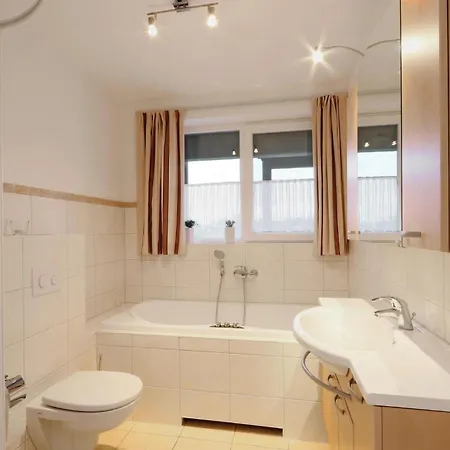 Lovely In Rechlin Apartament